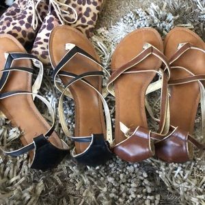 2 pairs of sandals